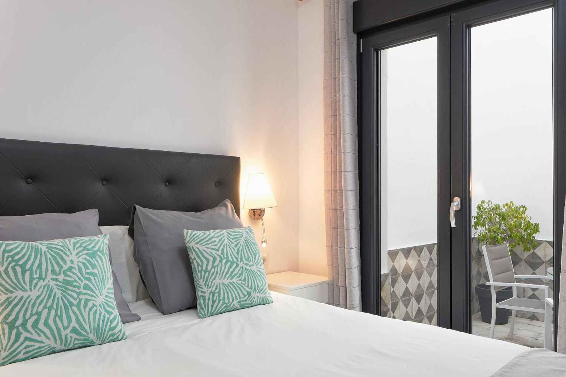 Nueva 22 In By Solaga Homes *