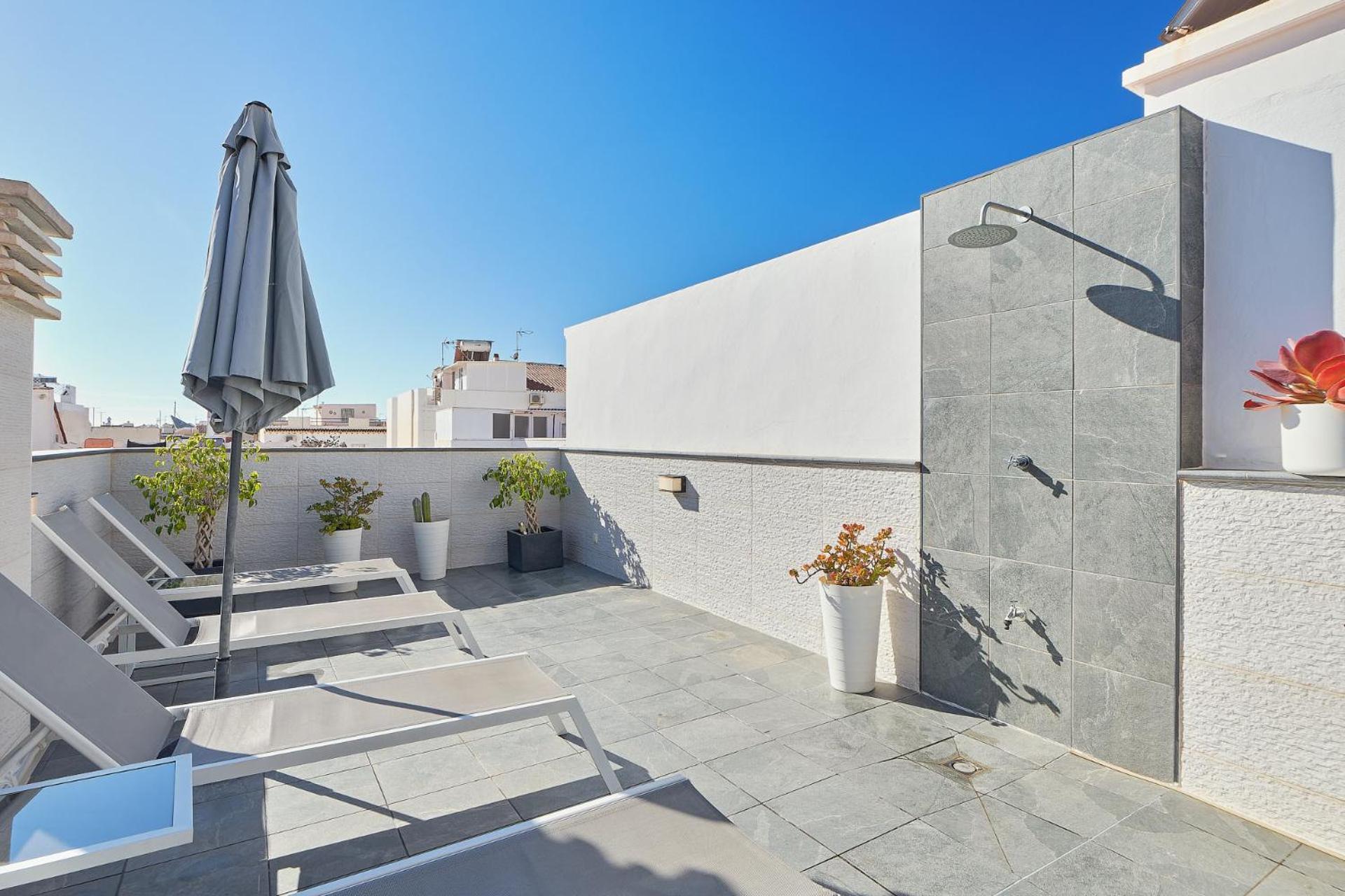 Nueva 22 In By Solaga Homes *